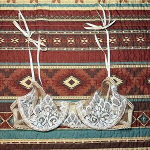 For Love And Lemons Lace Bra in Cream and Tan